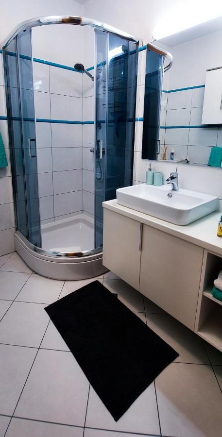 Radenka Zafron Apartment Vodice Ngoại thất bức ảnh