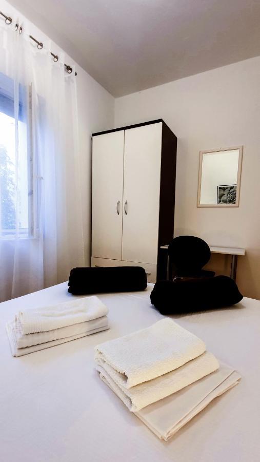 Radenka Zafron Apartment Vodice Ngoại thất bức ảnh